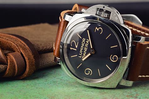 panerai sausage vs sandwich dial|Panerai watch dials.